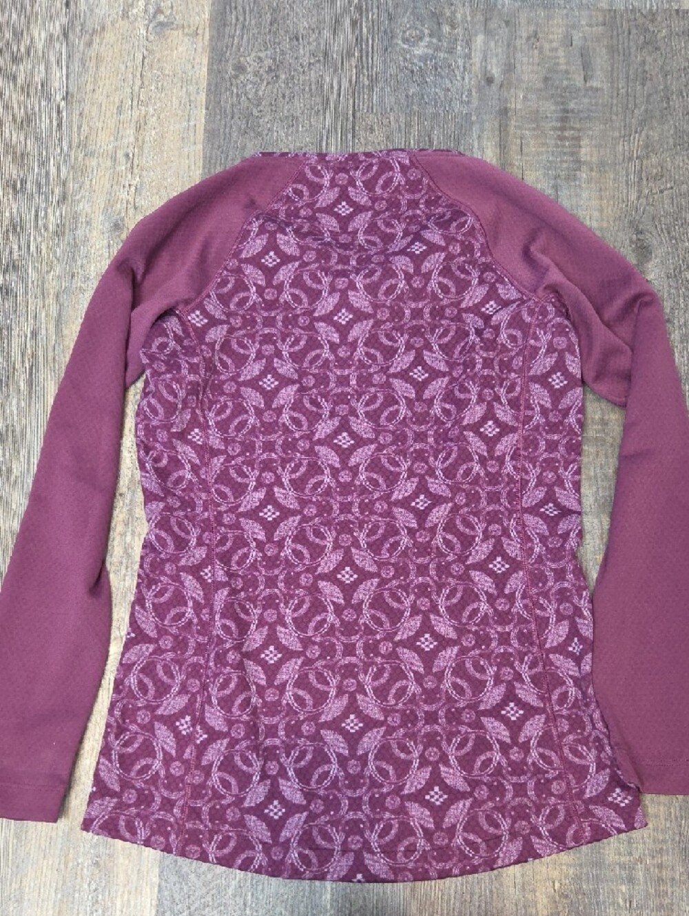 Patagonia Women's Long Sleeve Top - Mauve Pattern - Picture 4 of 5